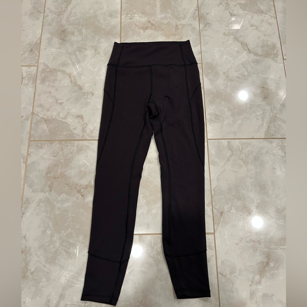 EUC Lululemon Fast & Free Tight II *Non-Reflective Nulux 25"